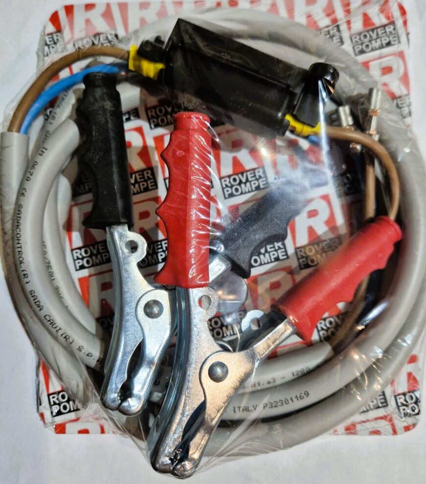 Kit de cables + alicates + fusible Rover Pompe *MARINA 12-24V d.c.* (870035)